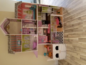 maison de barbie costco